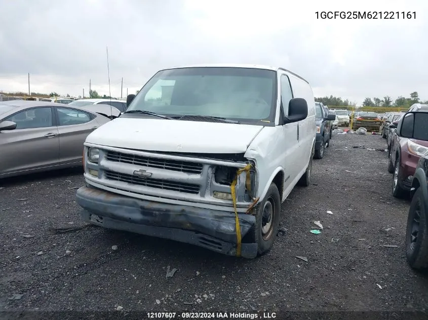 2002 Chevrolet Express G2500 VIN: 1GCFG25M621221161 Lot: 12107607