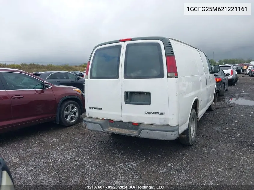 2002 Chevrolet Express G2500 VIN: 1GCFG25M621221161 Lot: 12107607