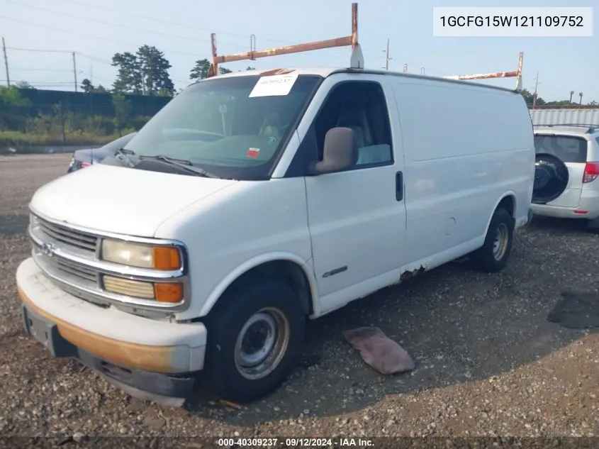 2002 Chevrolet Express G1500 VIN: 1GCFG15W121109752 Lot: 40309237