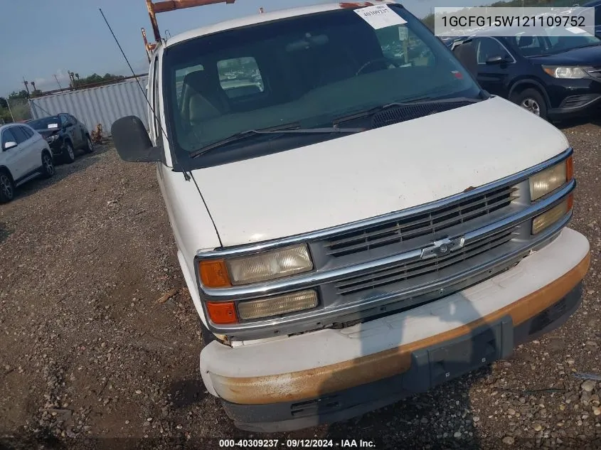 2002 Chevrolet Express G1500 VIN: 1GCFG15W121109752 Lot: 40309237