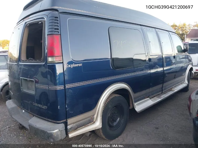 2002 Chevrolet Express VIN: 1GCHG39G421200697 Lot: 40570995