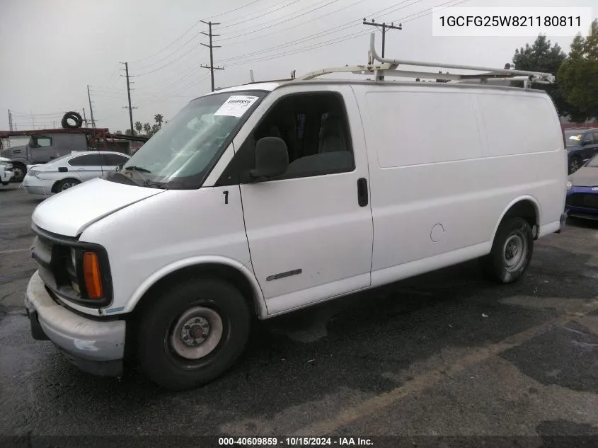 2002 Chevrolet Express VIN: 1GCFG25W821180811 Lot: 40609859