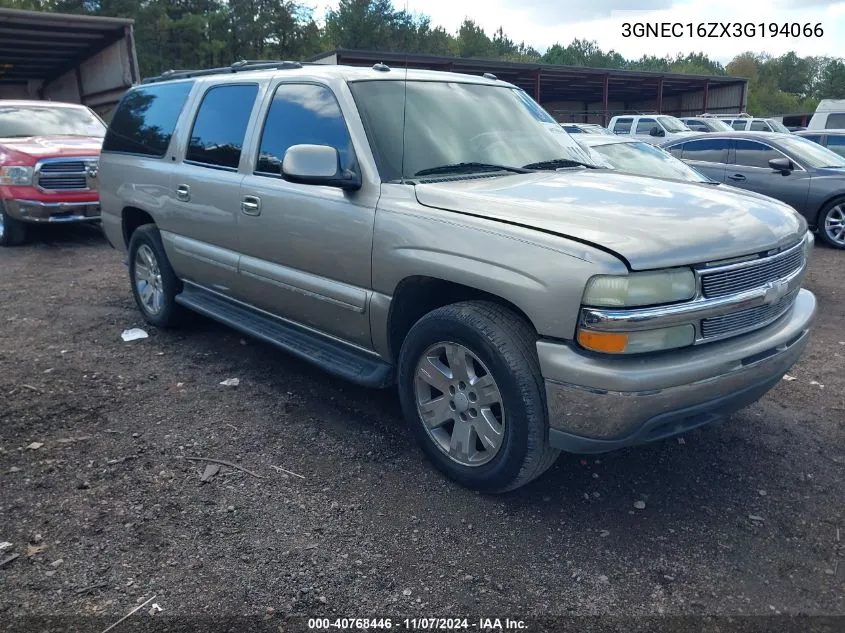 3GNEC16ZX3G194066 2003 Chevrolet Suburban 1500 Lt