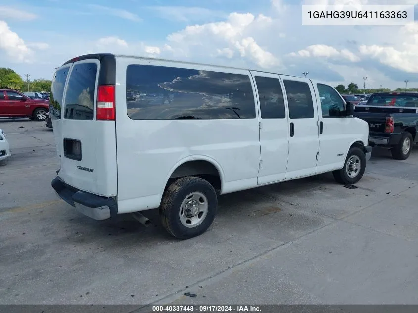 2004 Chevrolet Express VIN: 1GAHG39U641163363 Lot: 40337448