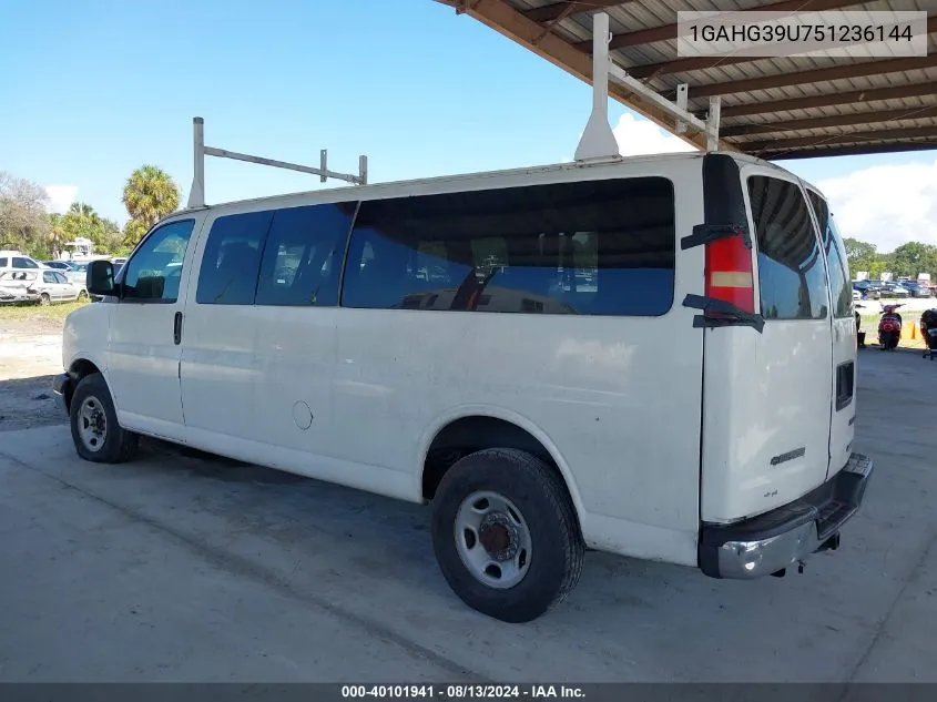 2005 Chevrolet Express VIN: 1GAHG39U751236144 Lot: 40101941