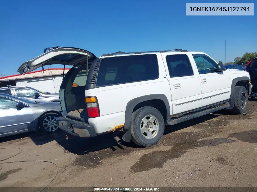 2005 Chevrolet Suburban 1500 Lt VIN: 1GNFK16Z45J127794 Lot: 40542824