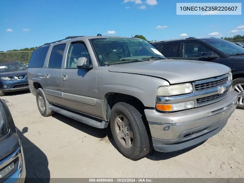 2005 Chevrolet Suburban 1500 Lt VIN: 1GNEC16Z35R220607 Lot: 40595485