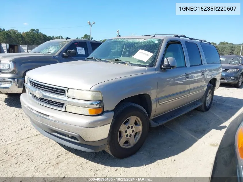 2005 Chevrolet Suburban 1500 Lt VIN: 1GNEC16Z35R220607 Lot: 40595485