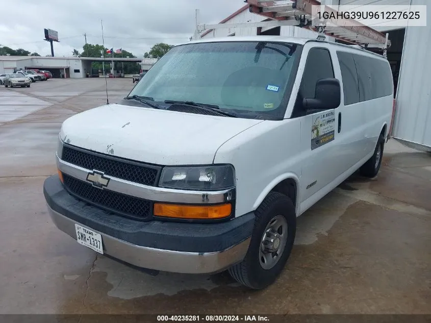 2006 Chevrolet Express Ls VIN: 1GAHG39U961227625 Lot: 40235281