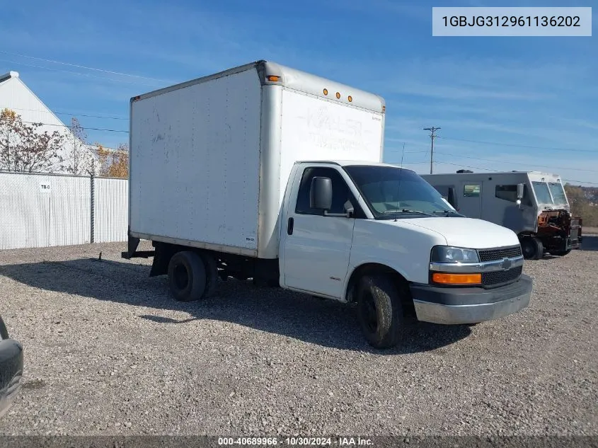 2006 Chevrolet Express Cutaway Work Van VIN: 1GBJG312961136202 Lot: 40689966