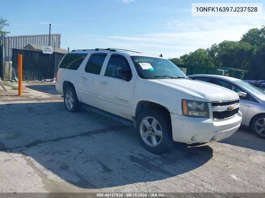 2007 Chevrolet Suburban 1500 Ltz VIN: 1GNFK16397J237528 Lot: 40127536