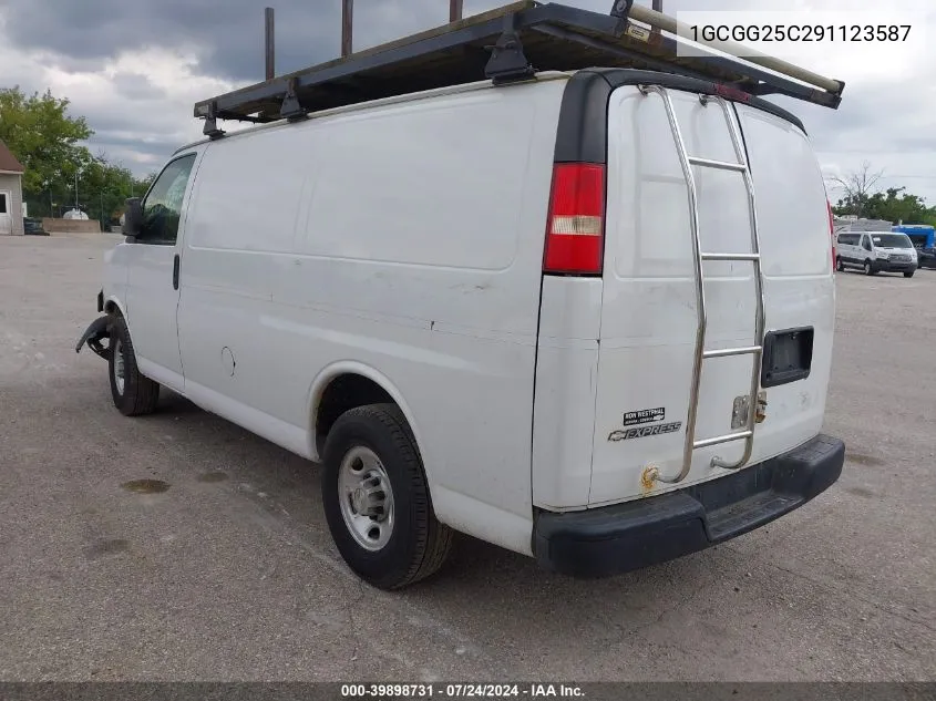 2009 Chevrolet Express 2500 Work Van VIN: 1GCGG25C291123587 Lot: 39898731