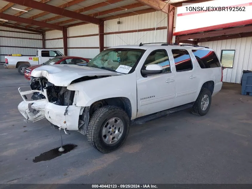 2011 Chevrolet Suburban 1500 Lt1 VIN: 1GNSKJE3XBR192562 Lot: 40442123