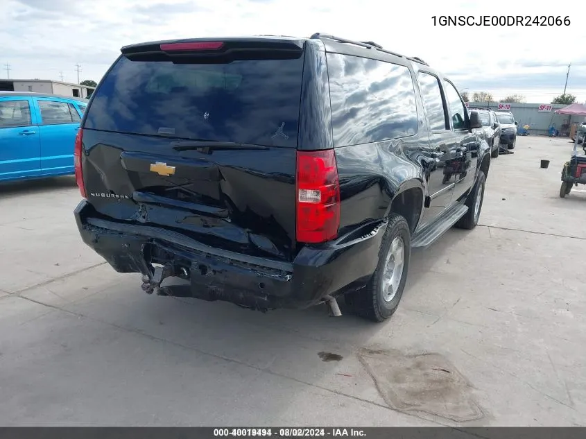 2013 Chevrolet Suburban 1500 Lt VIN: 1GNSCJE00DR242066 Lot: 40019494