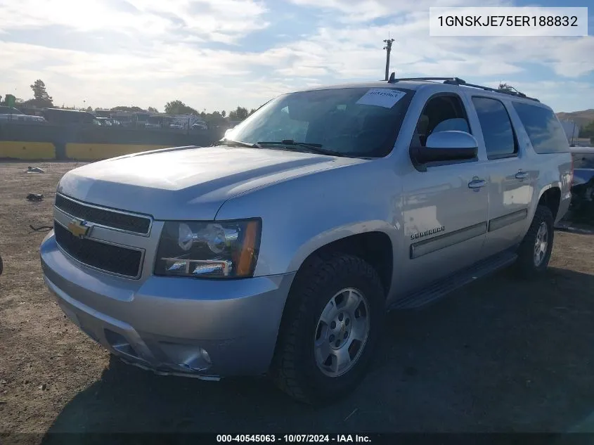 2014 Chevrolet Suburban 1500 Lt VIN: 1GNSKJE75ER188832 Lot: 40545063