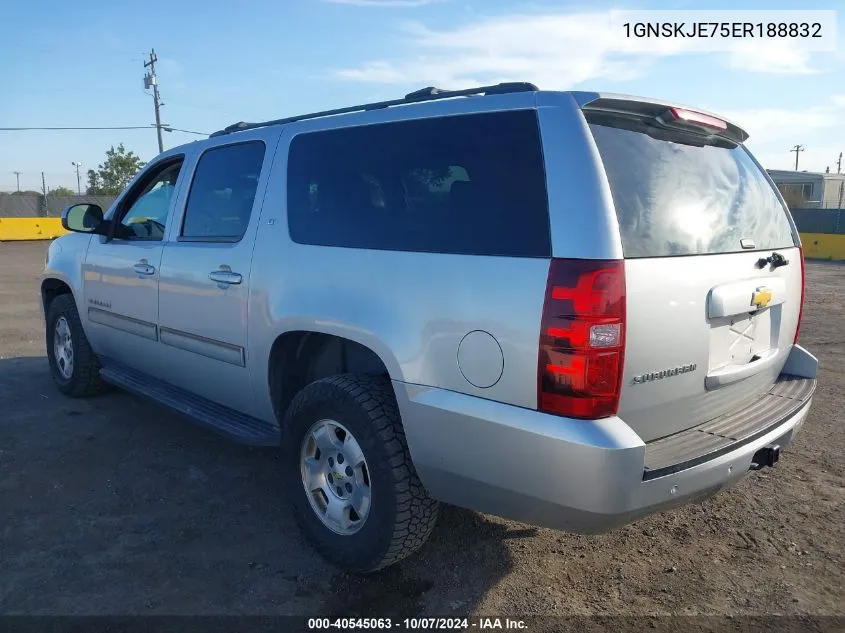 2014 Chevrolet Suburban 1500 Lt VIN: 1GNSKJE75ER188832 Lot: 40545063