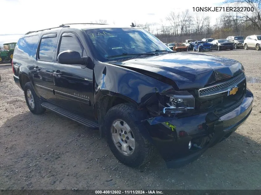 2014 Chevrolet Suburban 1500 Lt VIN: 1GNSKJE71ER232700 Lot: 40812602