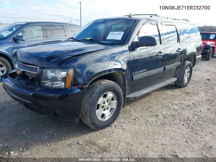 2014 Chevrolet Suburban 1500 Lt VIN: 1GNSKJE71ER232700 Lot: 40812602