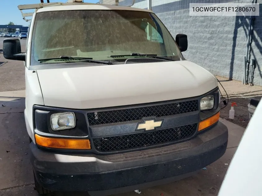 1GCWGFCF1F1280670 2015 Chevrolet Express G2500