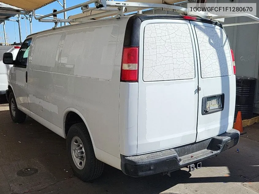 1GCWGFCF1F1280670 2015 Chevrolet Express G2500