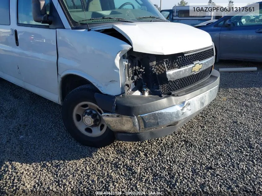 1GAZGPFG6J1317561 2018 Chevrolet Express 3500 Lt