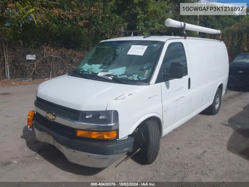 2019 Chevrolet Express 2500 Work Van VIN: 1GCWGAFP3K1218897 Lot: 40430376