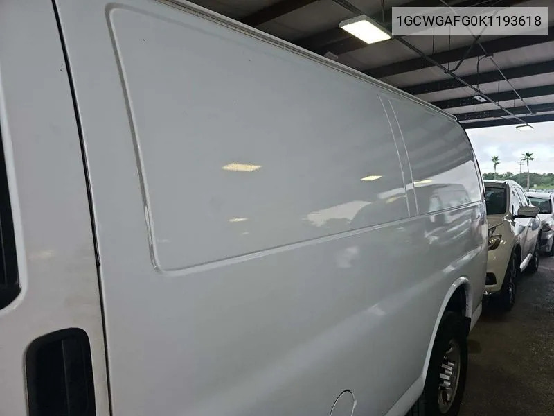 2019 Chevrolet Express 2500 Work Van VIN: 1GCWGAFG0K1193618 Lot: 40588989