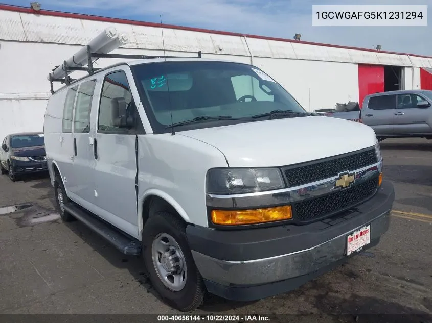 2019 Chevrolet Express 2500 Work Van VIN: 1GCWGAFG5K1231294 Lot: 40656144