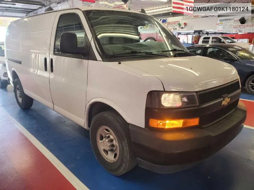 1GCWGAFG9K1180124 2019 Chevrolet Express G2500