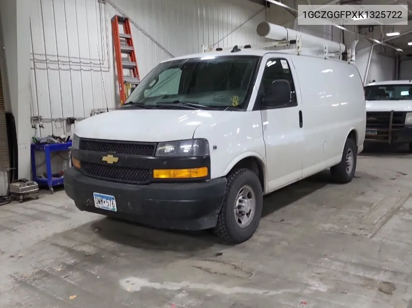 2019 Chevrolet Express 3500 Work Van VIN: 1GCZGGFPXK1325722 Lot: 40896946