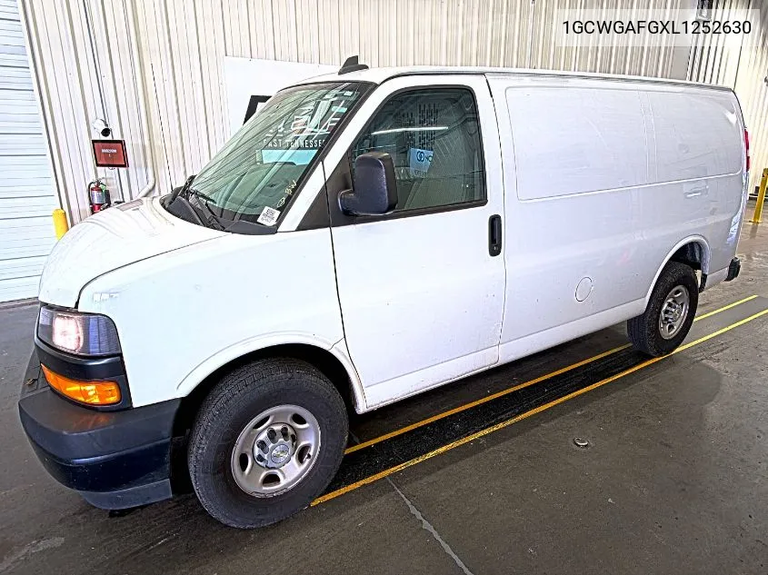 2020 Chevrolet Express Cargo Rwd 2500 Regular Wheelbase Wt VIN: 1GCWGAFGXL1252630 Lot: 40588981