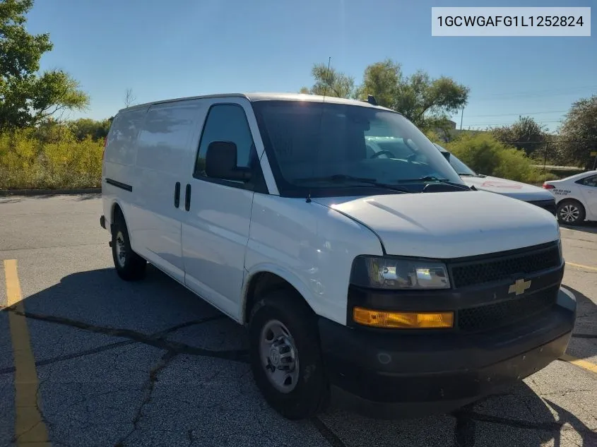 2020 Chevrolet Express G2500 VIN: 1GCWGAFG1L1252824 Lot: 40594103