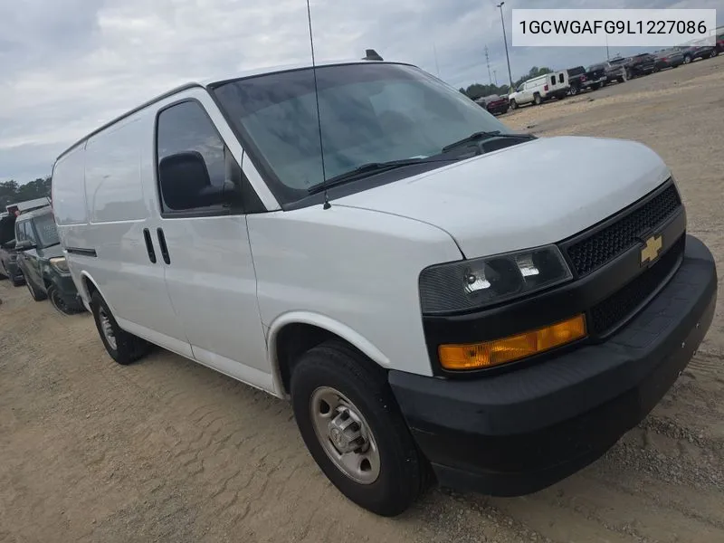 2020 Chevrolet Express G2500 VIN: 1GCWGAFG9L1227086 Lot: 40680392