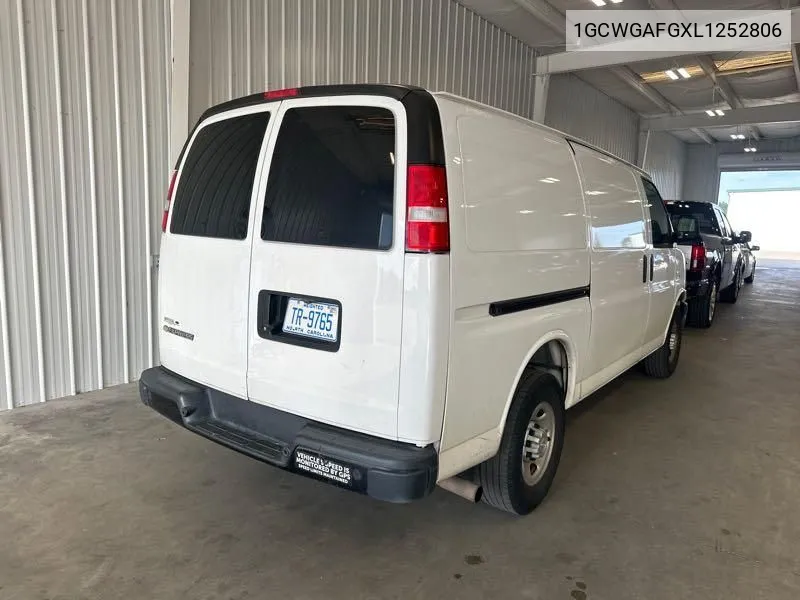 2020 Chevrolet Express Cargo Rwd 2500 Regular Wheelbase Wt VIN: 1GCWGAFGXL1252806 Lot: 40714772