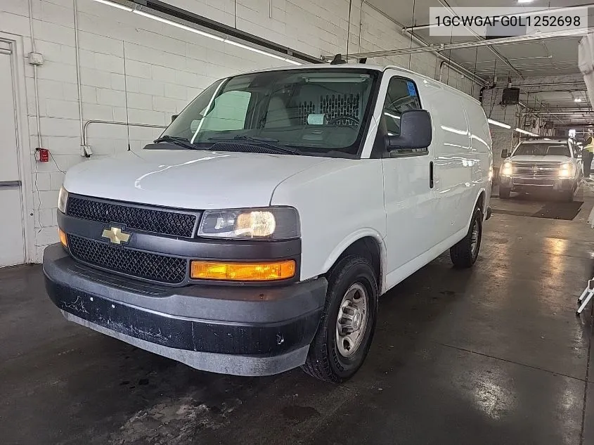 2020 Chevrolet Express Cargo Rwd 2500 Regular Wheelbase Wt VIN: 1GCWGAFG0L1252698 Lot: 40823760