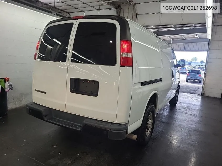 2020 Chevrolet Express Cargo Rwd 2500 Regular Wheelbase Wt VIN: 1GCWGAFG0L1252698 Lot: 40823760