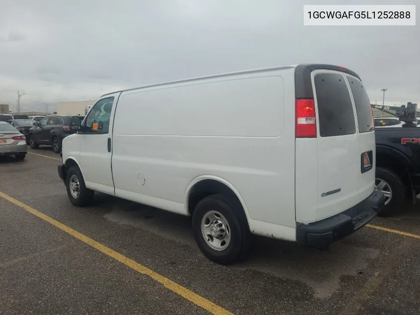 2020 Chevrolet Express Cargo Rwd 2500 Regular Wheelbase Wt VIN: 1GCWGAFG5L1252888 Lot: 40935852