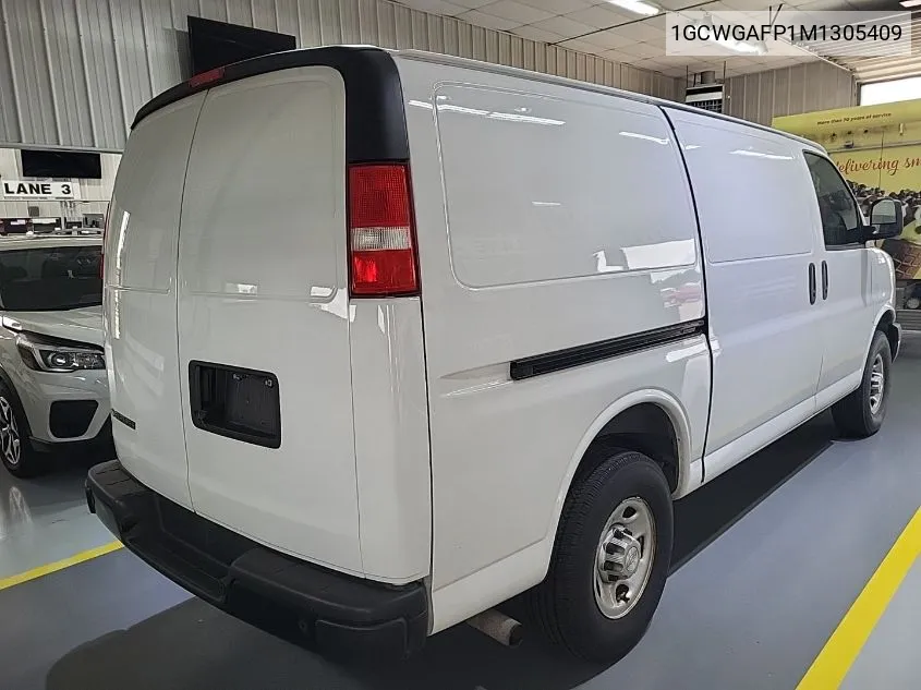 2021 Chevrolet Express Cargo Rwd 2500 Regular Wheelbase Wt VIN: 1GCWGAFP1M1305409 Lot: 40599712