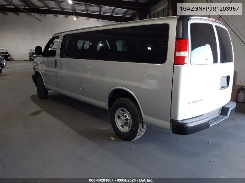 2024 Chevrolet Express Passenger Rwd 3500 Extended Wheelbase Ls VIN: 1GAZGNFP9R1203957 Lot: 40281087