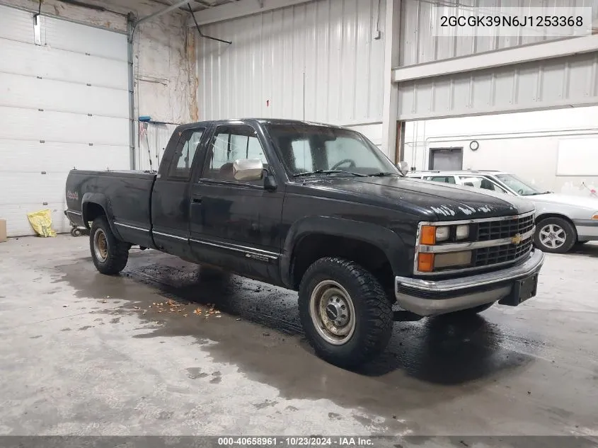 1988 Chevrolet Gmt-400 K3500 VIN: 2GCGK39N6J1253368 Lot: 40658961