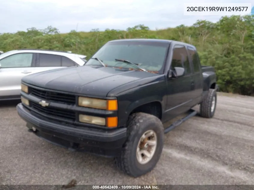 1998 Chevrolet Gmt-400 K1500 VIN: 2GCEK19R9W1249577 Lot: 40542409