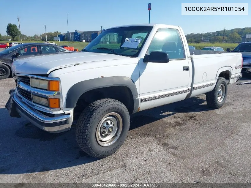 2000 Chevrolet K2500 VIN: 1GCGK24R5YR101054 Lot: 40429660