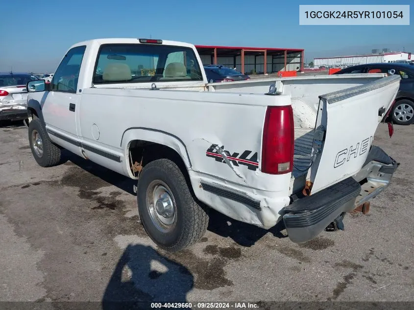 2000 Chevrolet K2500 VIN: 1GCGK24R5YR101054 Lot: 40429660