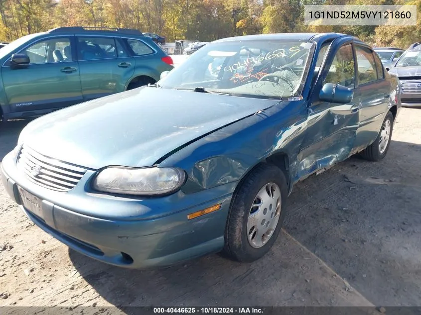 1997 Chevrolet Malibu VIN: 1G1ND52M5VY121860 Lot: 40446625