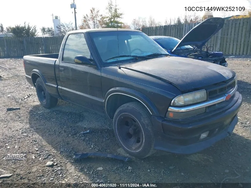 1998 Chevrolet S-10 Ls Fleetside VIN: 1GCCS1449WK252109 Lot: 40831520