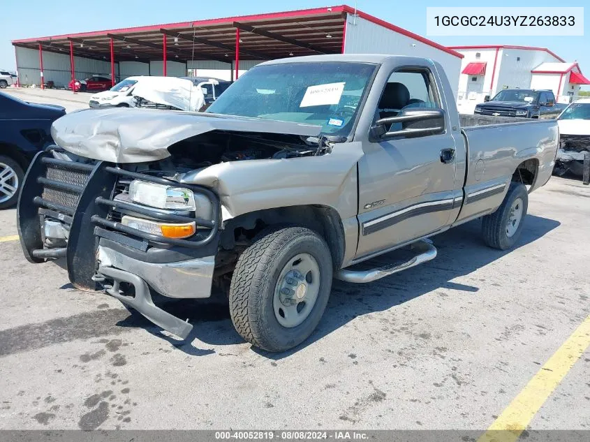 2000 Chevrolet Silverado 2500 VIN: 1GCGC24U3YZ263833 Lot: 40052819