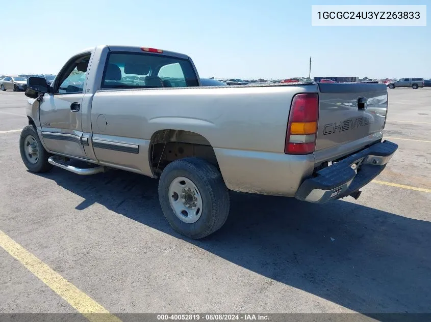 2000 Chevrolet Silverado 2500 VIN: 1GCGC24U3YZ263833 Lot: 40052819