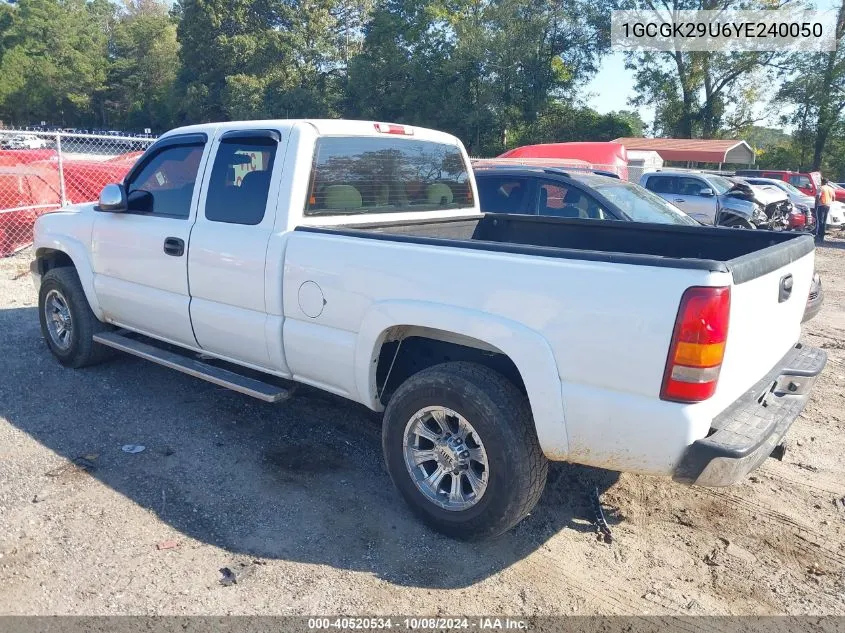 2000 Chevrolet Silverado K2500 VIN: 1GCGK29U6YE240050 Lot: 40520534