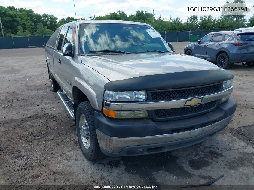 2001 Chevrolet Silverado 2500Hd Ls VIN: 1GCHC29G31E266798 Lot: 39886270