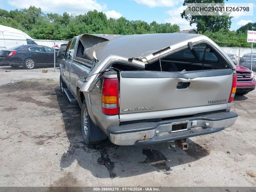 2001 Chevrolet Silverado 2500Hd Ls VIN: 1GCHC29G31E266798 Lot: 39886270